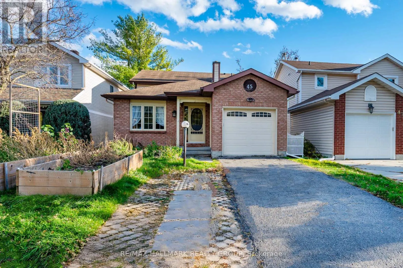 House for rent: 45 Tartan Drive, Ottawa, Ontario K2J 2V9