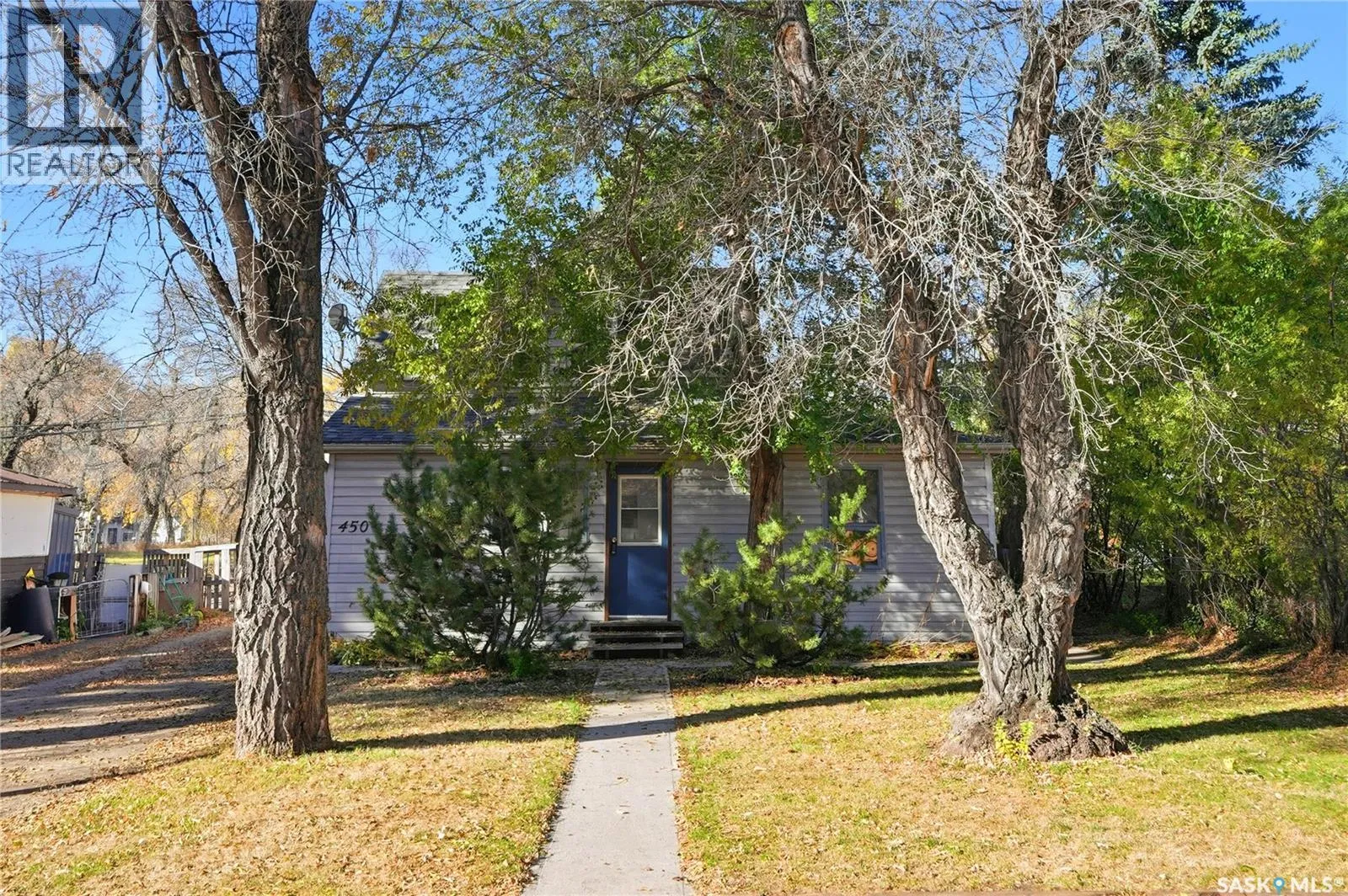 House for rent: 450 Charles Street, Asquith, Saskatchewan S0K 0J0