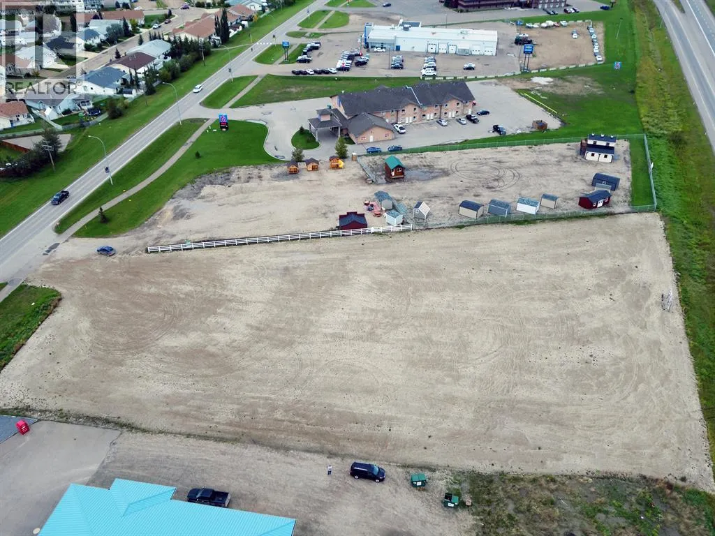 4504 42 Avenue, Innisfail, Alberta T4G 1P6