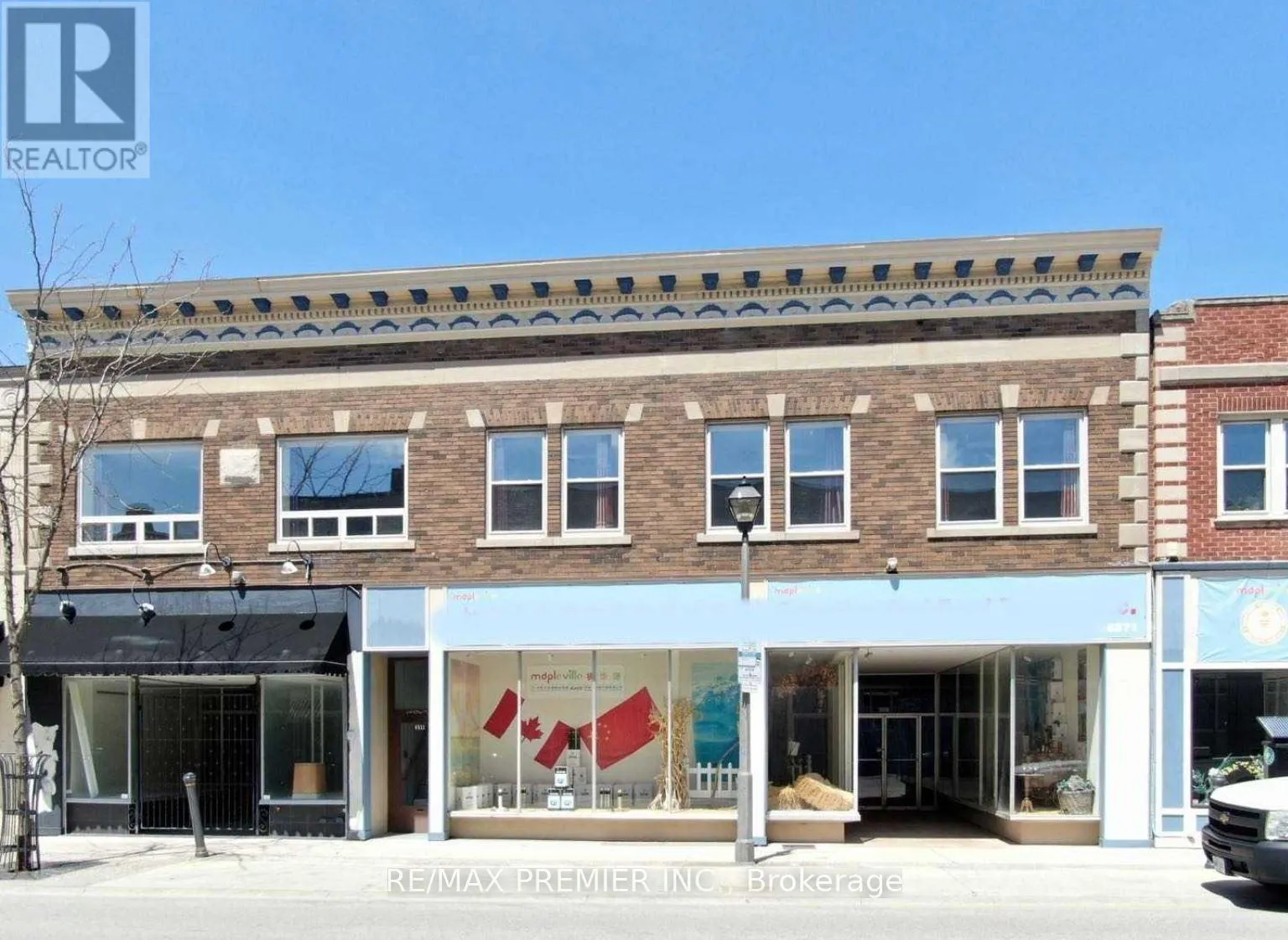 4507 Queen Street, Niagara Falls, Ontario L2E 2L4