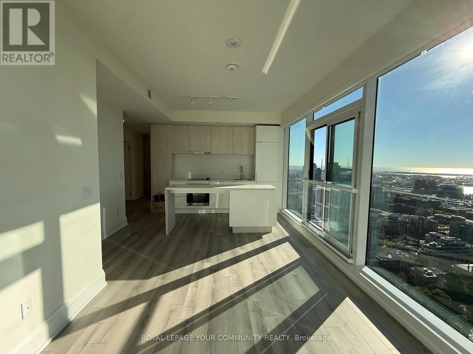 Apartment for rent: 4508 - 89 Church Street, Toronto, Ontario M5C 0B7