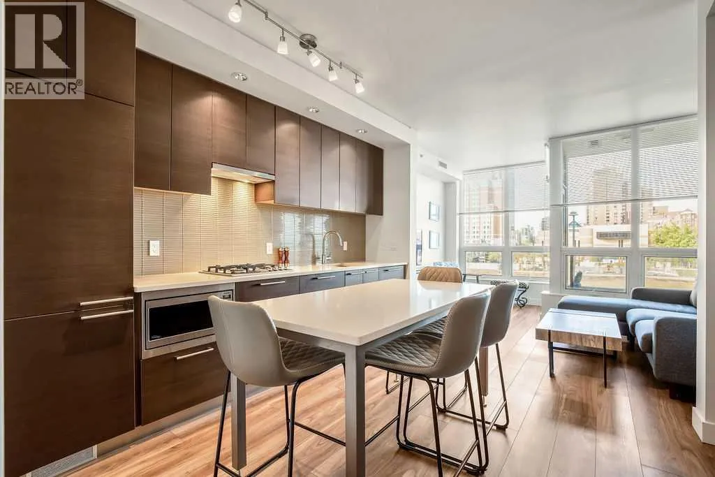 Apartment for rent: 451, 222 Riverfront Avenue Sw, Calgary, Alberta T2P 0X2