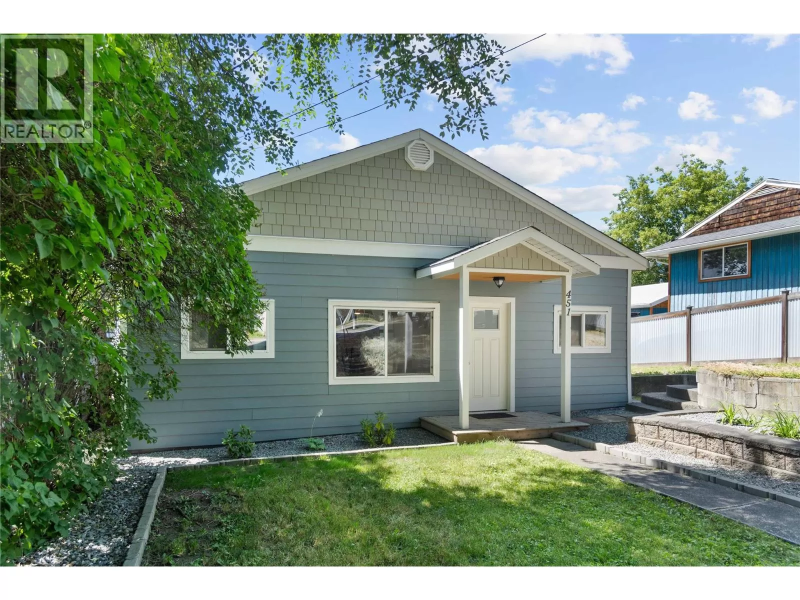 House for rent: 451 3 Street Se, Salmon Arm, British Columbia V1E 4G6