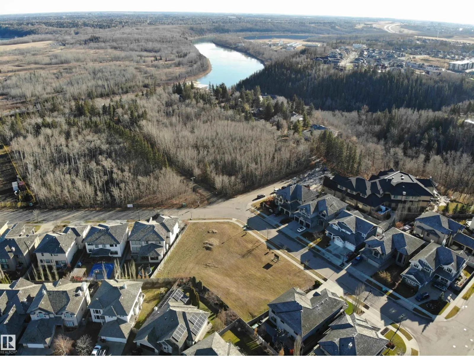 No Building for rent: 4510 Donsdale Dr Nw, Edmonton, Alberta T6M 2Y4