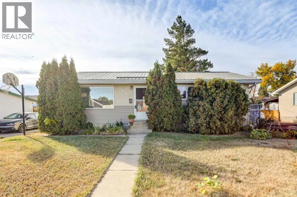 House for rent: 452 16 Street, Fort Macleod, Alberta T0L 0Z0