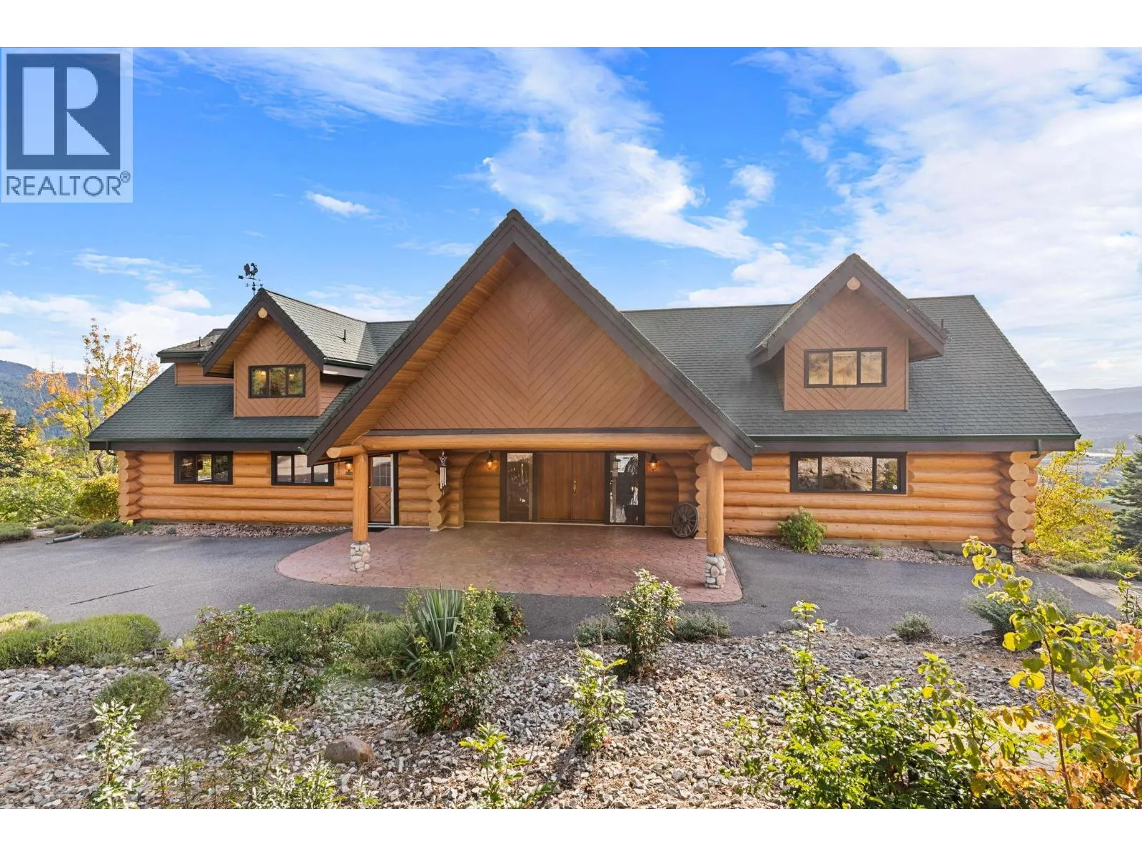 House for rent: 4520 Farmers Drive, Kelowna, British Columbia V1P 1A3