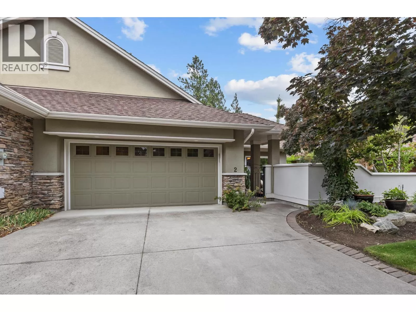 Row / Townhouse for rent: 4520 Gallaghers Lookout Unit# 2, Kelowna, British Columbia V1W 3Z8