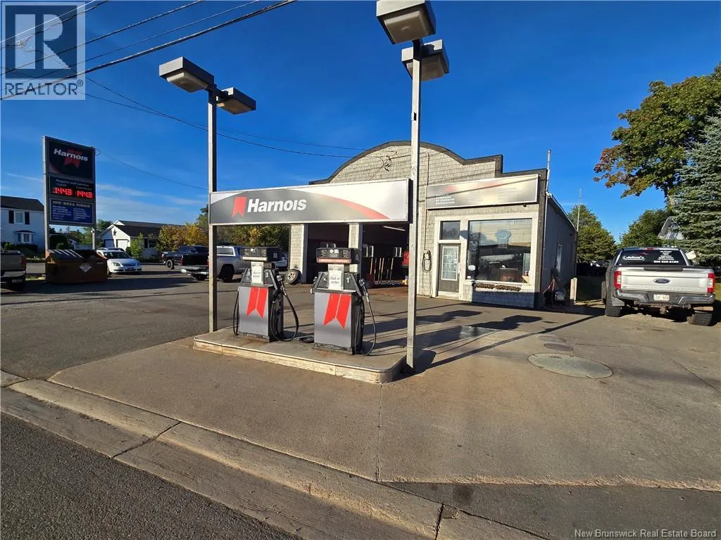 4521 Rue Principale, Saint-Antoine, New Brunswick E4V 1P5