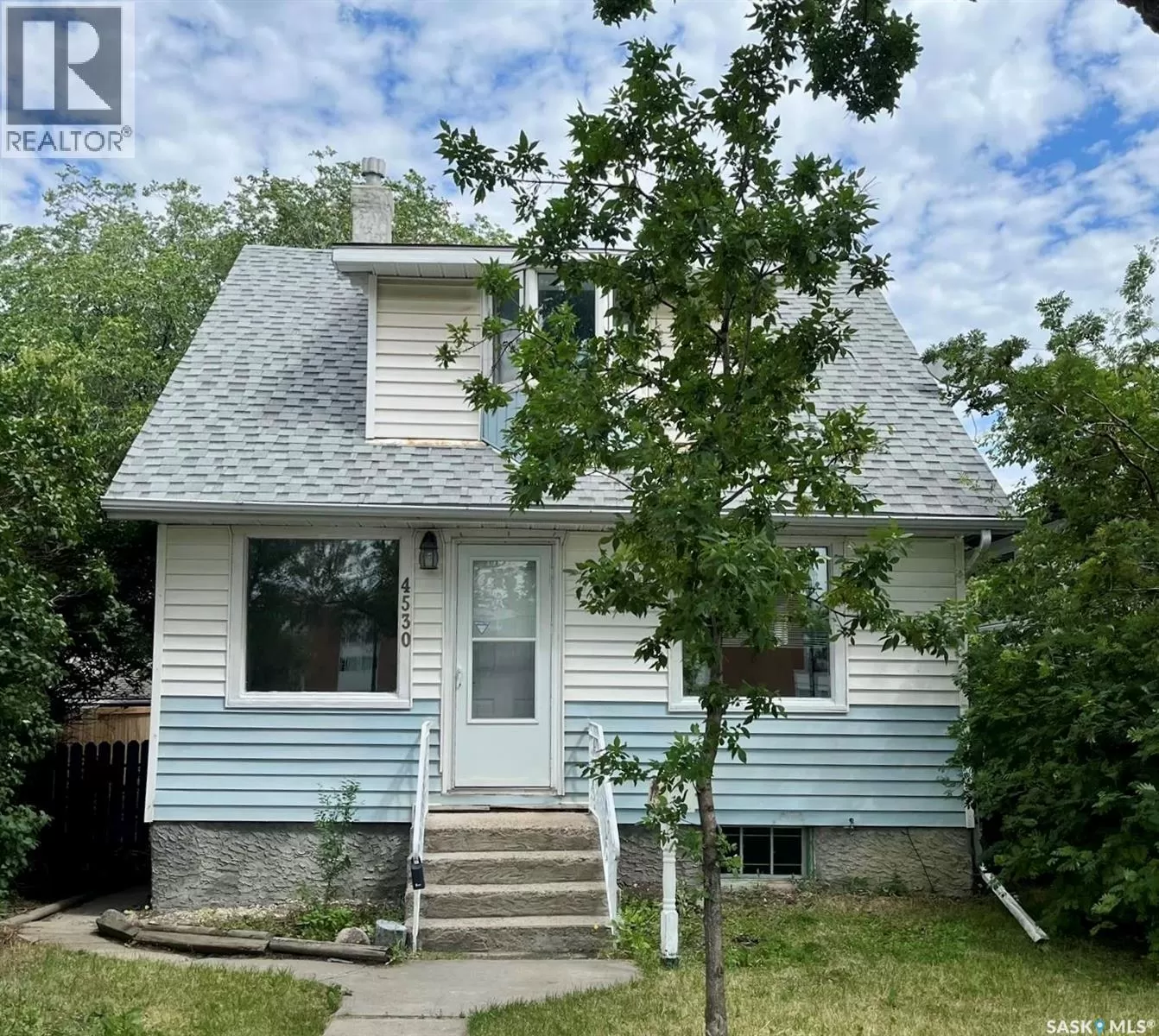 House for rent: 4530 Dewdney Avenue, Regina, Saskatchewan S4T 1B2