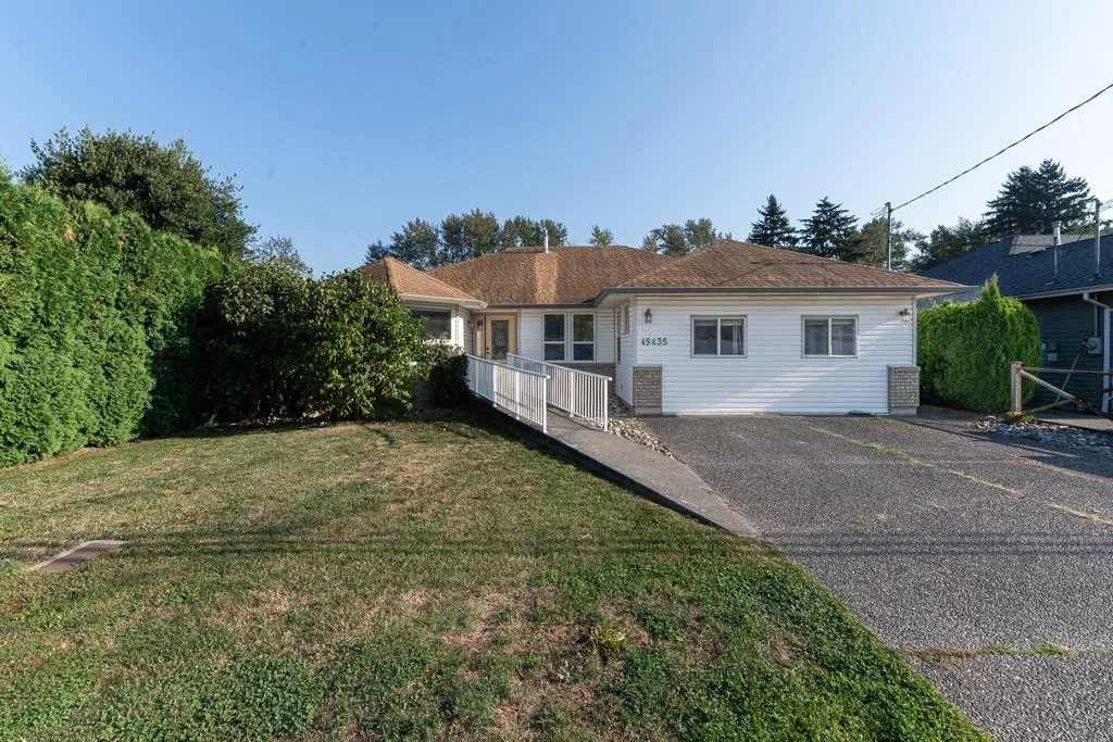 House for rent: 45435 Wells Road|sardis West Vedder, Chilliwack, British Columbia V2R 1H3