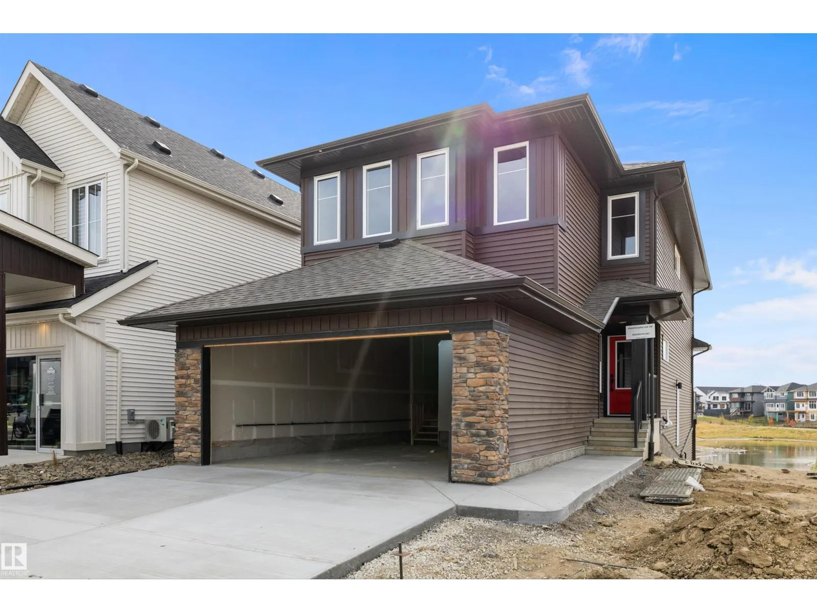 House for rent: 4544 Kinsella Li Sw, Edmonton, Alberta T6W 5G4