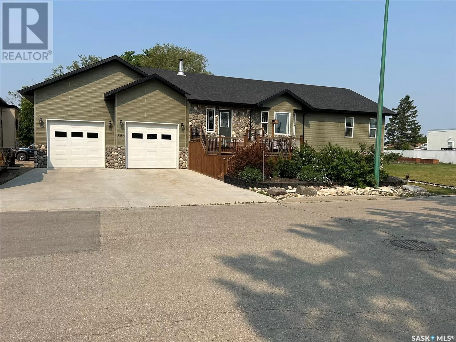 House for rent: 455 4th Street, Carrot River, Saskatchewan S0E 0L0