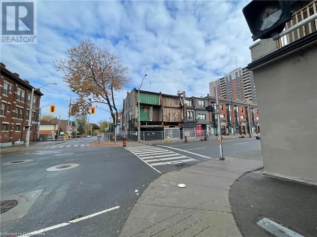 455 King Street E, Hamilton, Ontario L8N 1C7