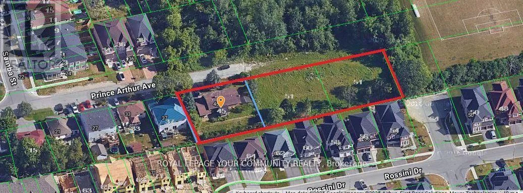 45/51 Prince Arthur Avenue, Richmond Hill, Ontario L4E 2Z3