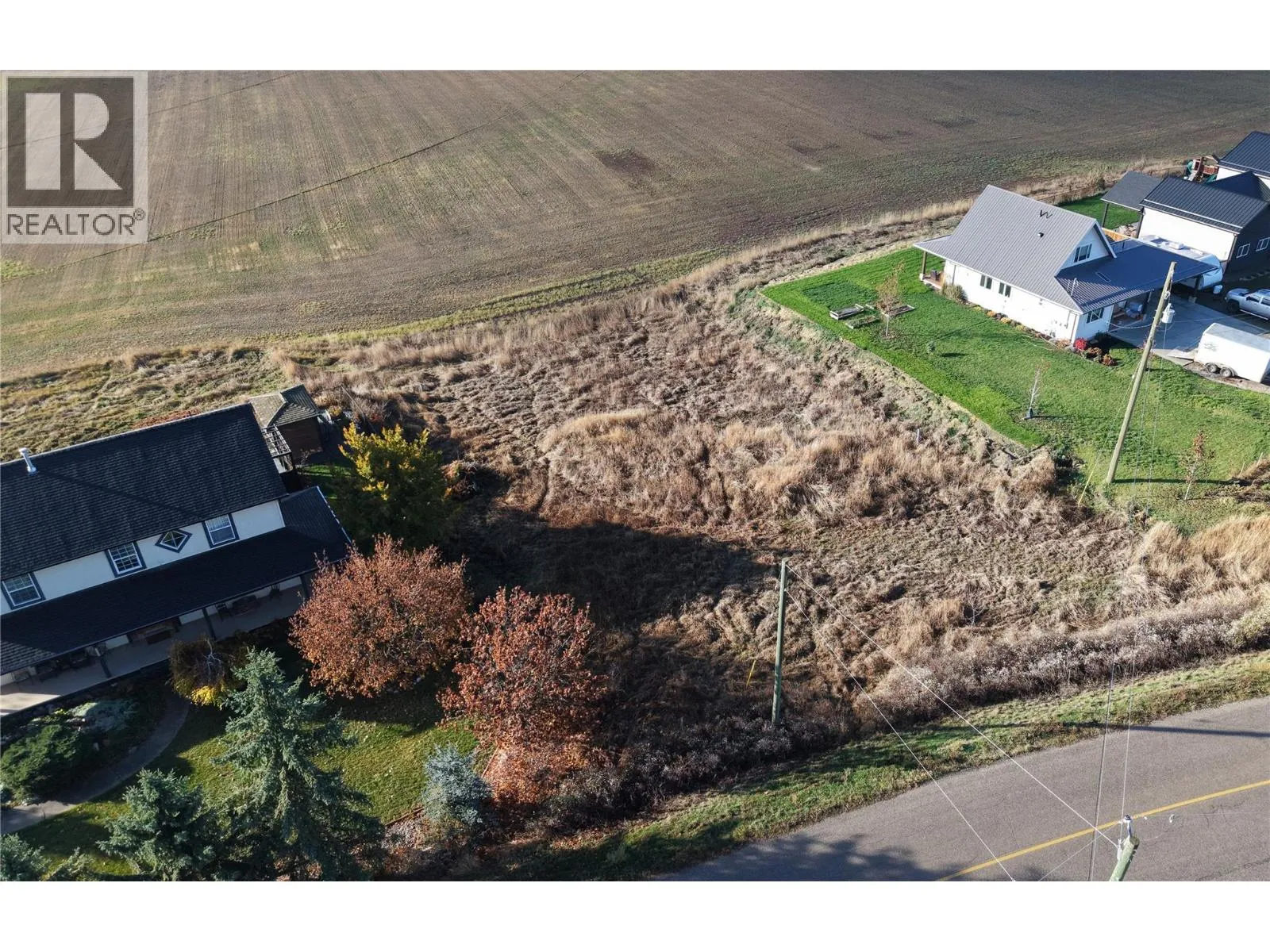 Other for rent: 4575 Lansdowne Road, Spallumcheen, British Columbia V4Y 0V4