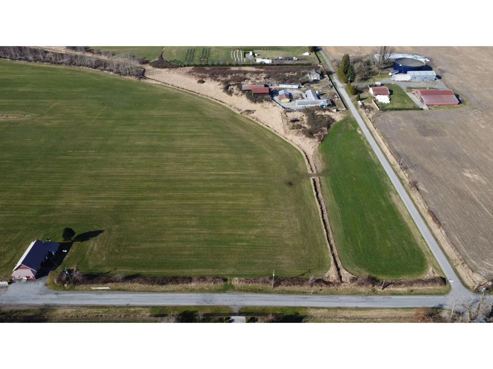 House for rent: 458 Kennedy Road|harrison Mills, Harrison Mills, British Columbia V0M 1L0