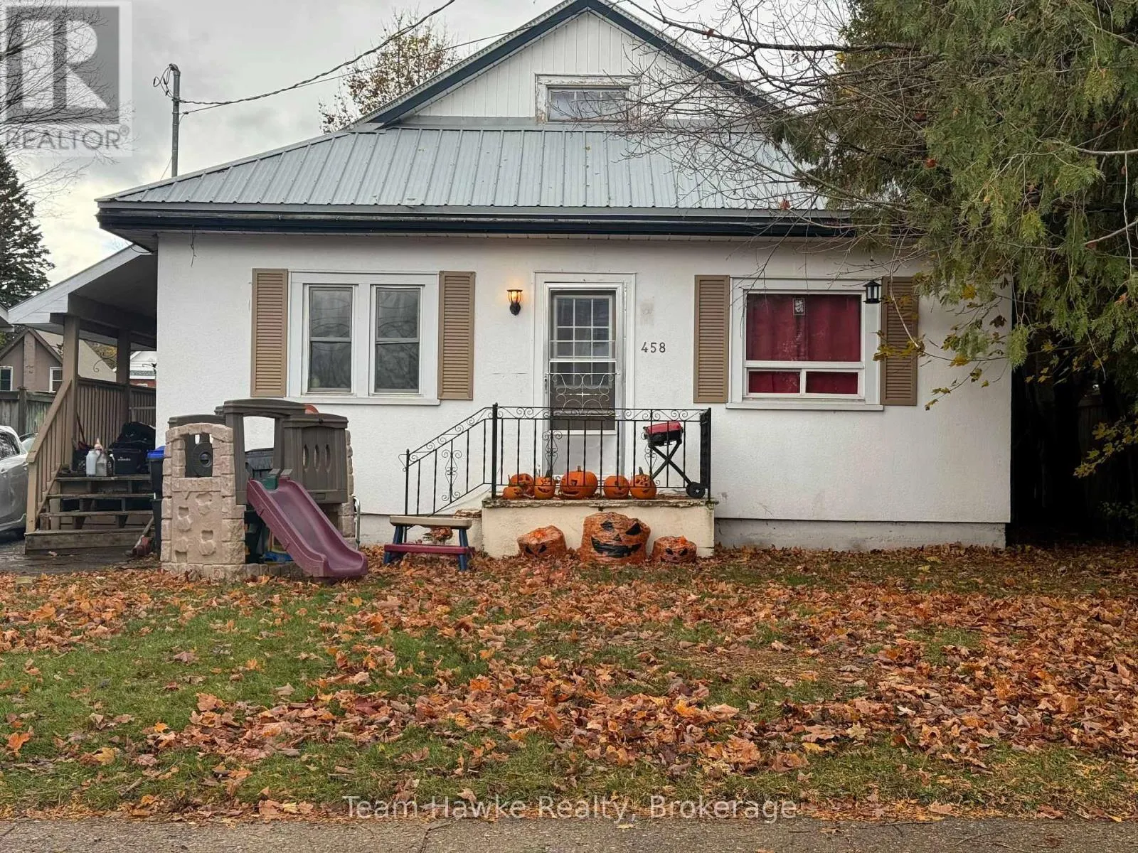 House for rent: 458 Russell Street, Midland, Ontario L4R 3B3