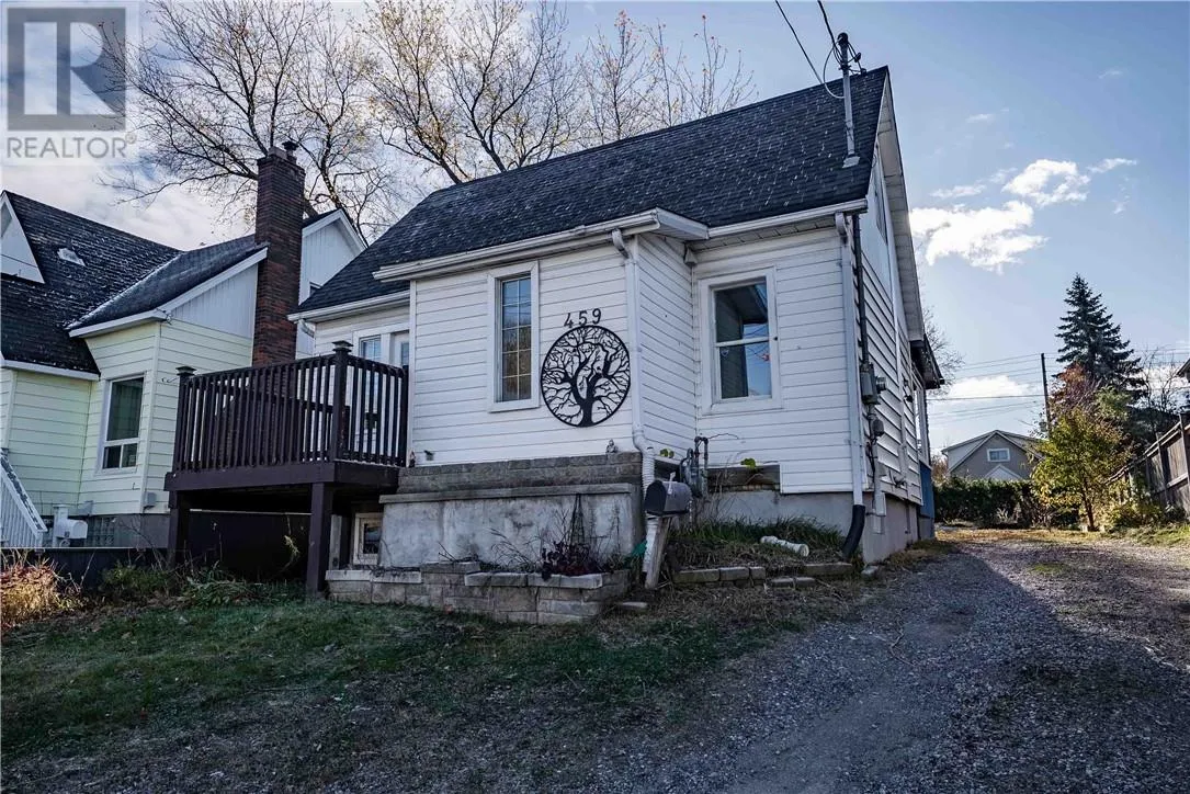 House for rent: 459 Wembley Drive, Greater Sudbury, Ontario P3E 1P2