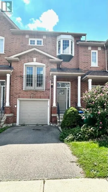 Row / Townhouse for rent: 46 - 1588 South Parade Court, Mississauga, Ontario L5M 6E7