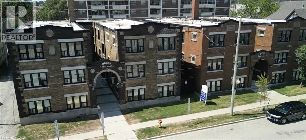 46 College Street, Kitchener, Ontario N2H 5A1