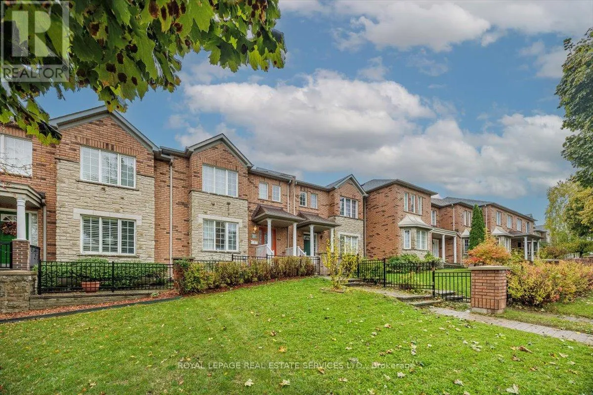 Row / Townhouse for rent: 46 Georgina Gate, Toronto, Ontario M1L 4T9