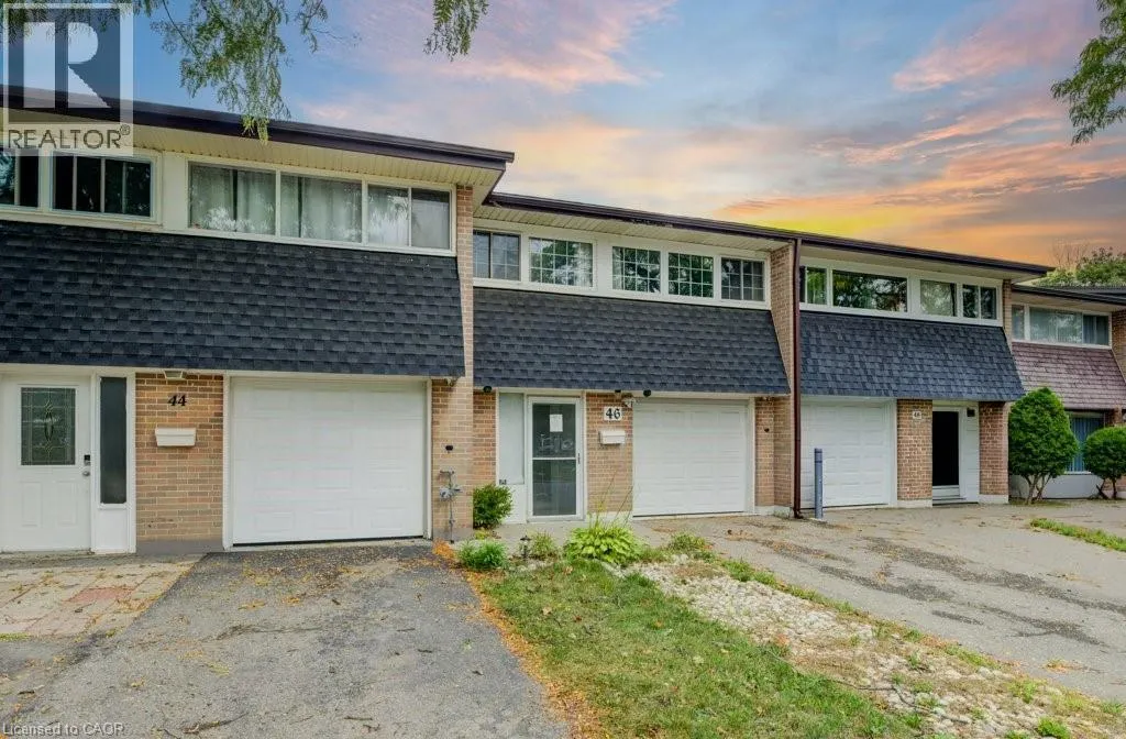 Row / Townhouse for rent: 46 Guerin Avenue, Kitchener, Ontario N2A 1S8