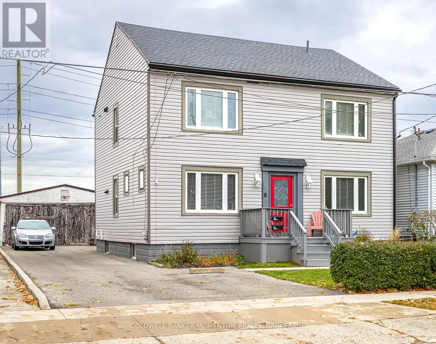 Duplex for rent: 46 Harold Avenue, Welland, Ontario L3B 1J5