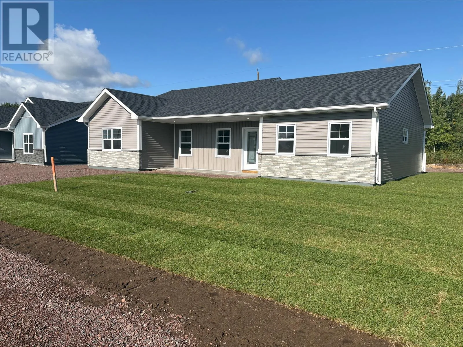 House for rent: 46 Mcdonald Crescent, Bishop's Falls, Newfoundland & Labrador A0H 1C0