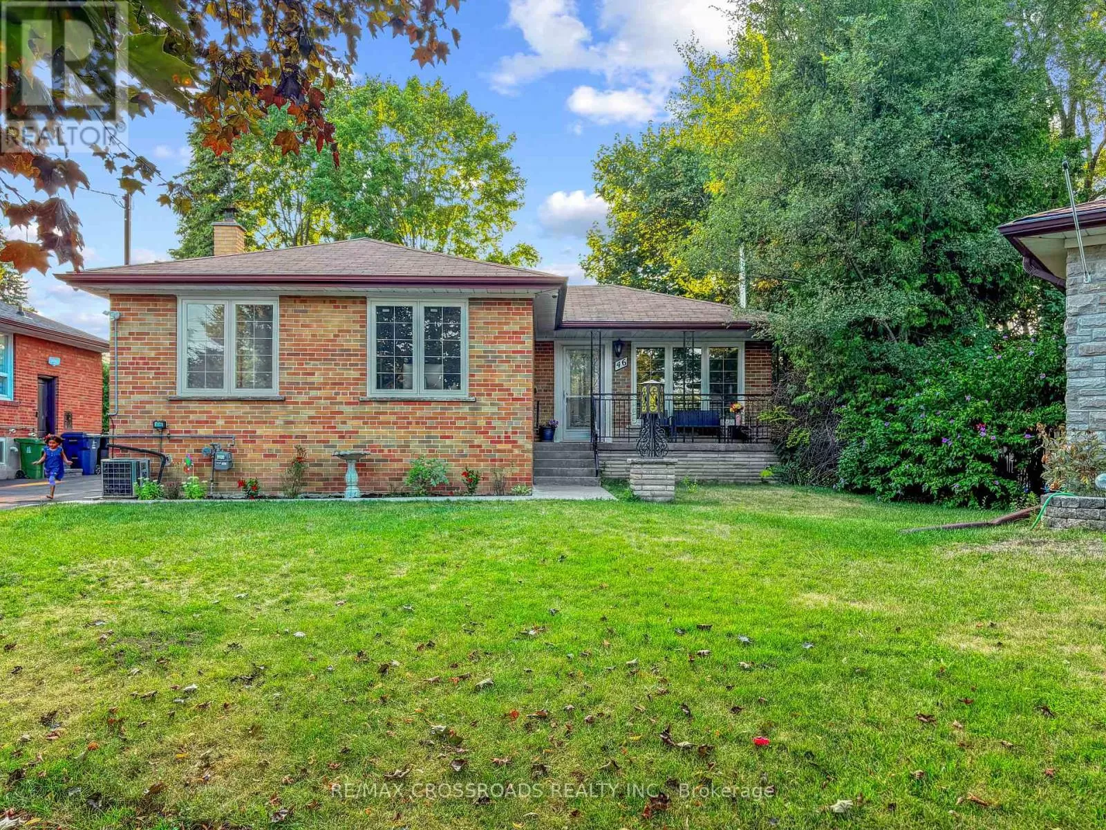 House for rent: 46 Ronway Crescent, Toronto, Ontario M1J 2S2