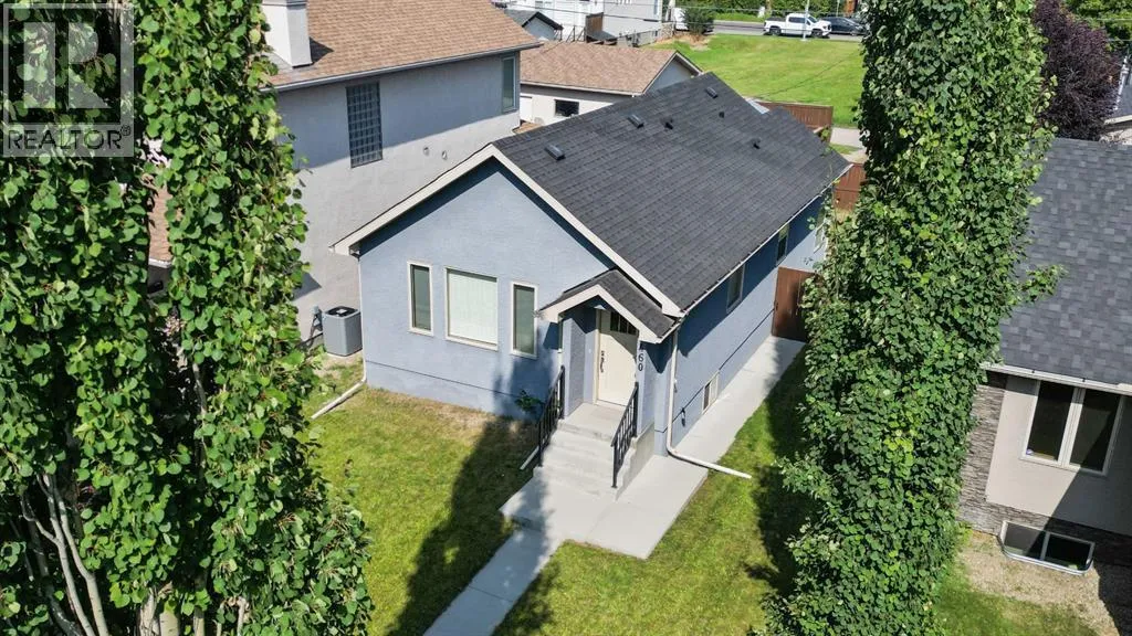 House for rent: 460 19 Avenue Nw, Calgary, Alberta T2M 0Y4