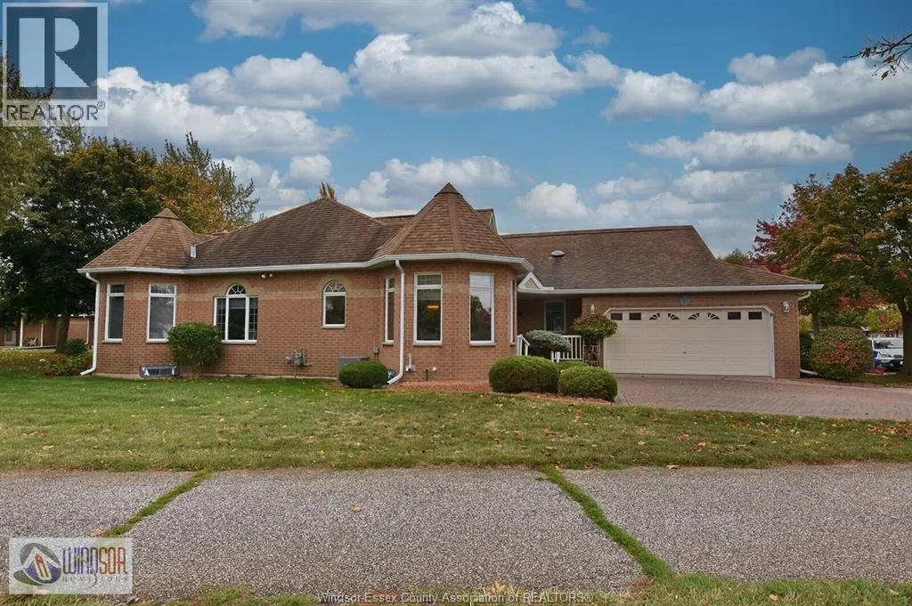 House for rent: 4600 Dali Court, Windsor, Ontario N9G 2M8