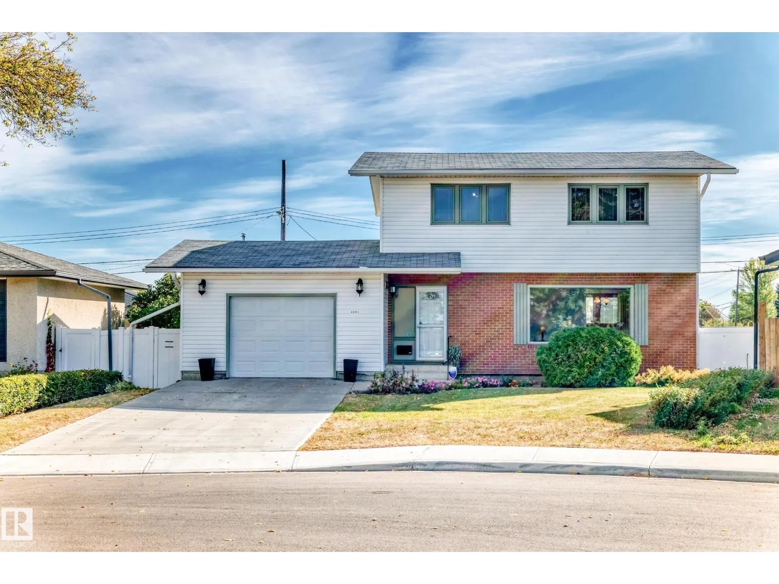 House for rent: 4603 116a St Nw, Edmonton, Alberta T6H 3R3