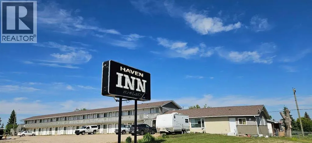 4605 50 Street, Mayerthorpe, Alberta T0E 1N0