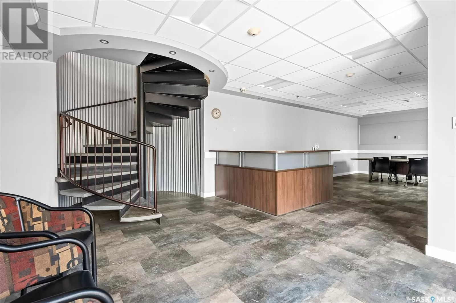 Offices for rent: 461 Athabasca Street E, Moose Jaw, Saskatchewan S6H 0L9