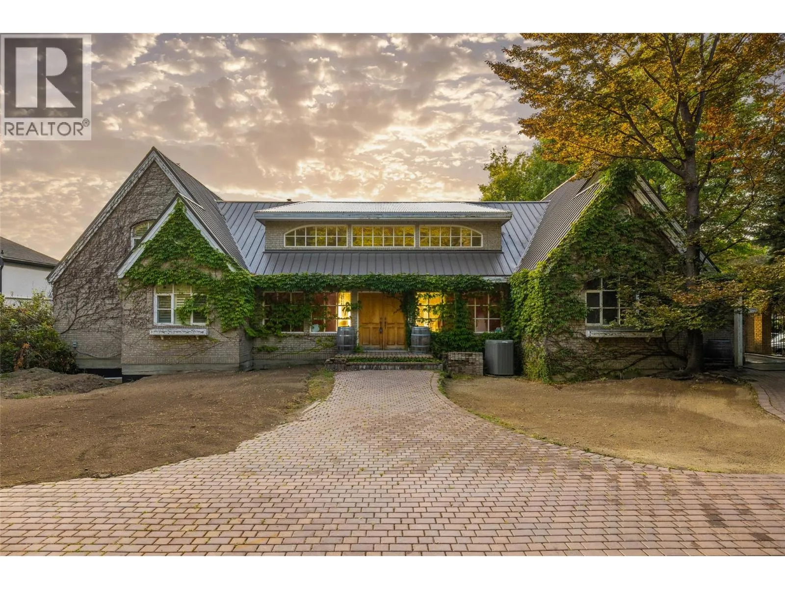 House for rent: 4614 Fuller Road, Kelowna, British Columbia V1W 1Z7