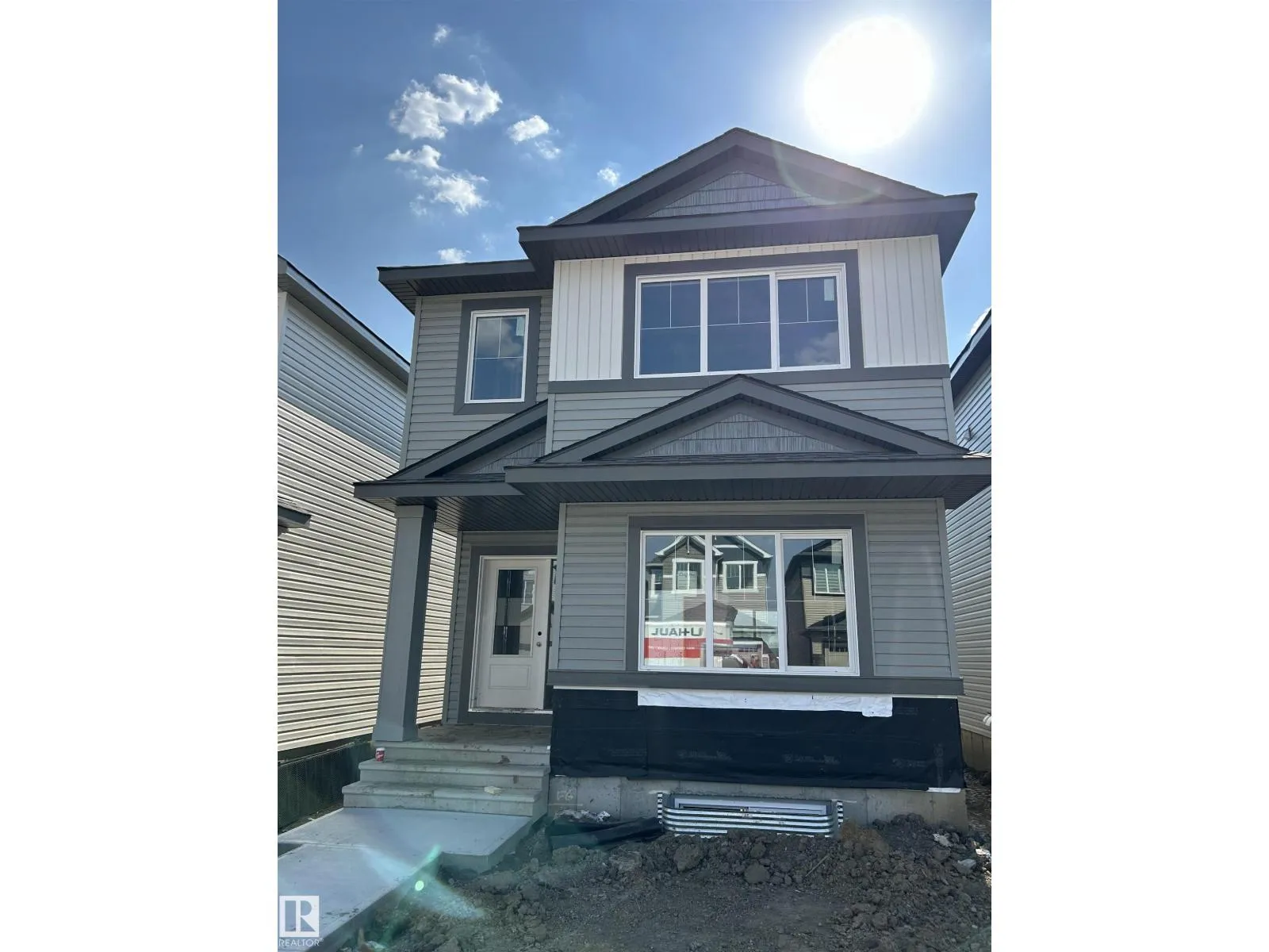 House for rent: 4615 177 Av Nw, Edmonton, Alberta T5Y 4B7