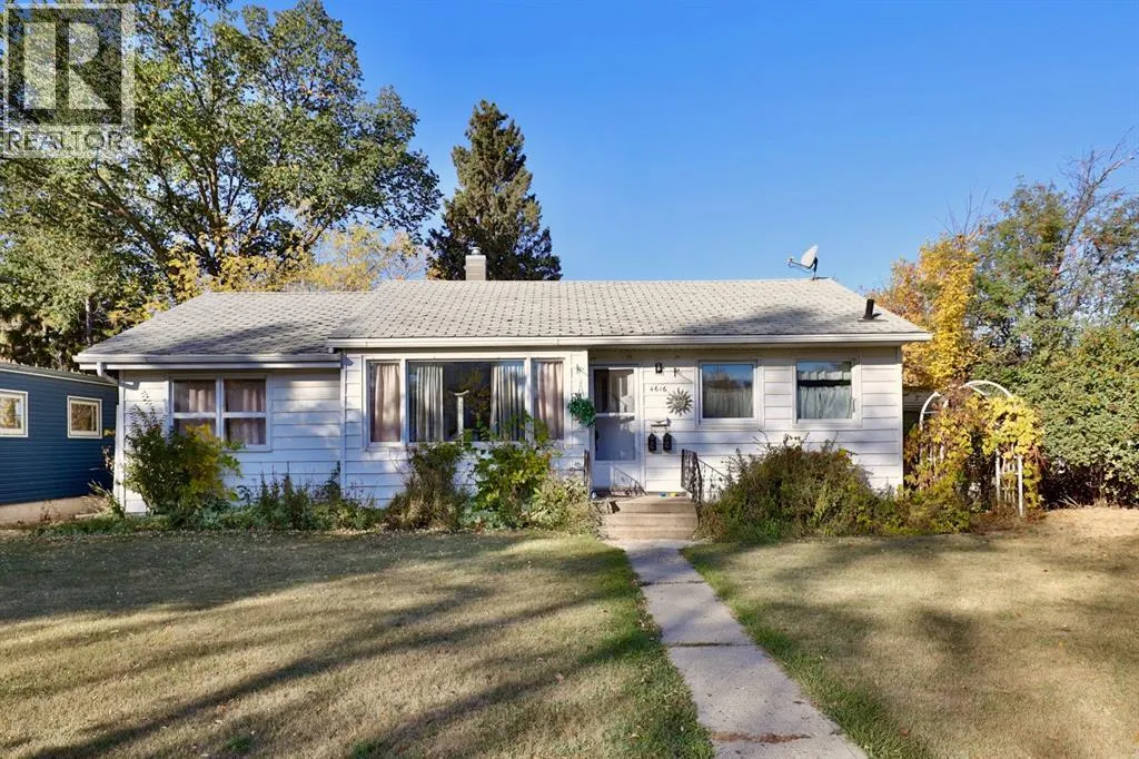 House for rent: 4616 46 Street, Camrose, Alberta T4V 1G4