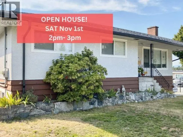 House for rent: 4621 Manson Ave, Powell River, British Columbia V8A 3N3