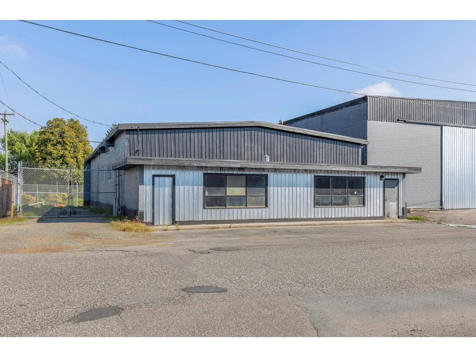 46213 Fourth Avenue|chilliwack Proper East, Chilliwack, British Columbia V2P 1N5