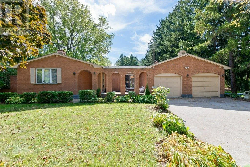 House for rent: 46215 North Street, Central Elgin, Ontario N0L 2H0