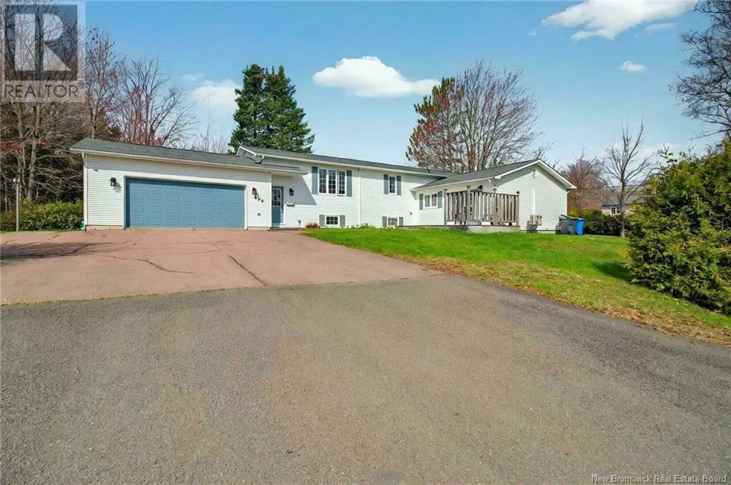 House for rent: 462-464 Eunice Avenue, Dieppe, New Brunswick E1A 5V7