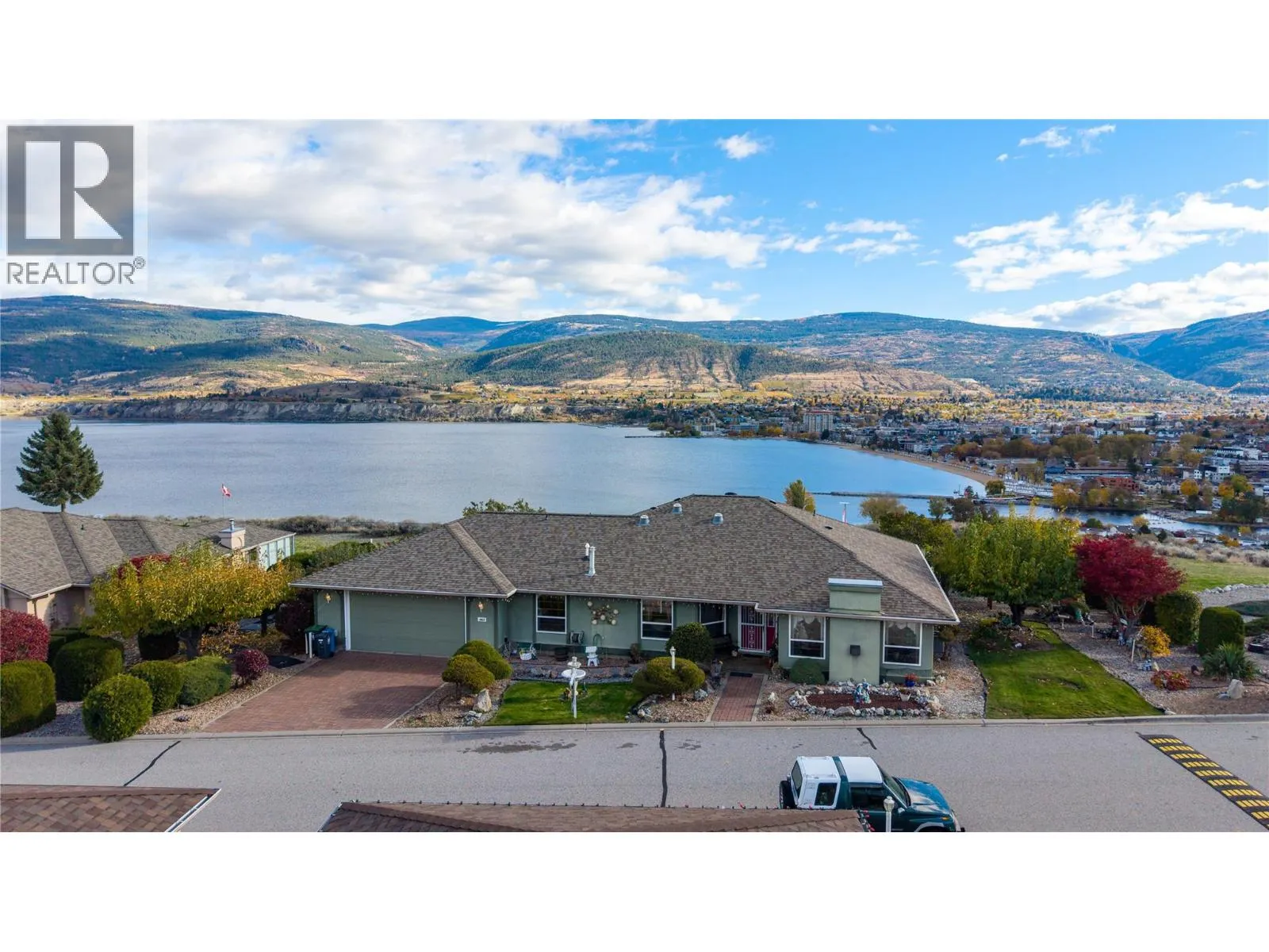 House for rent: 463 Ridge Road, Penticton, British Columbia V2A 8N7