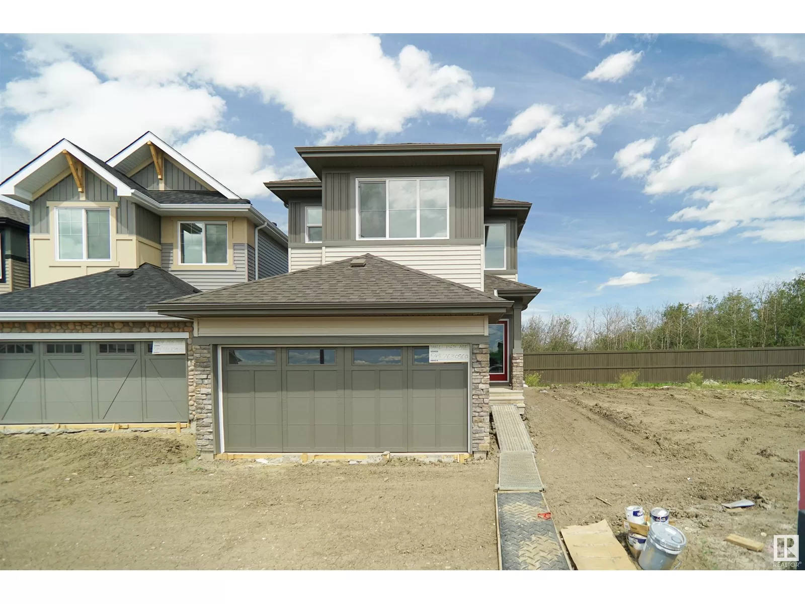 House for rent: 4635 Kinsella Ld Sw, Edmonton, Alberta T6W 5G9