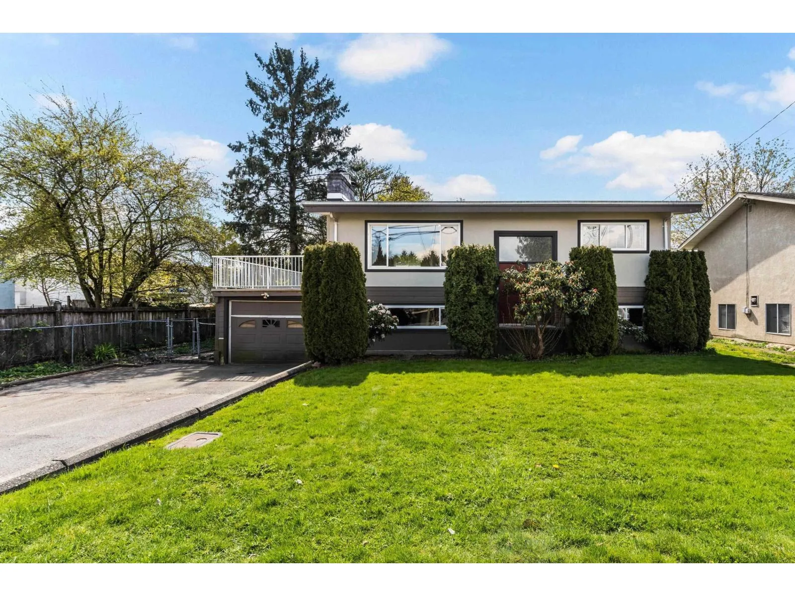 House for rent: 46350 Chilliwack Central Road|chilliwack Proper South, Chilliwack, British Columbia V2P 1J9