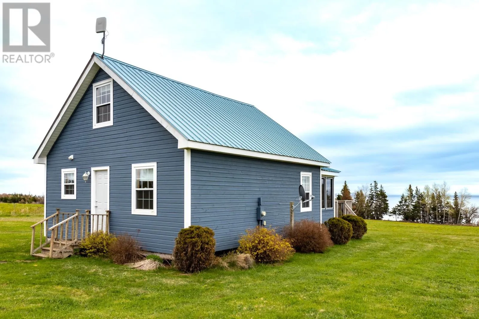 Recreational for rent: 4645 Cape Bear Road, High Bank, Prince Edward Island C0A 1W0