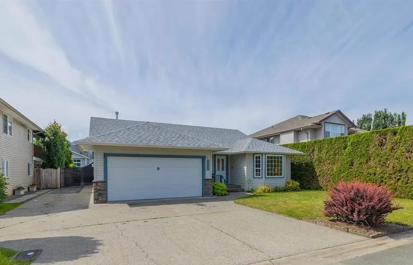 House for rent: 46492 Ranchero Drive|sardis East Vedder, Chilliwack, British Columbia V4Z 1K3