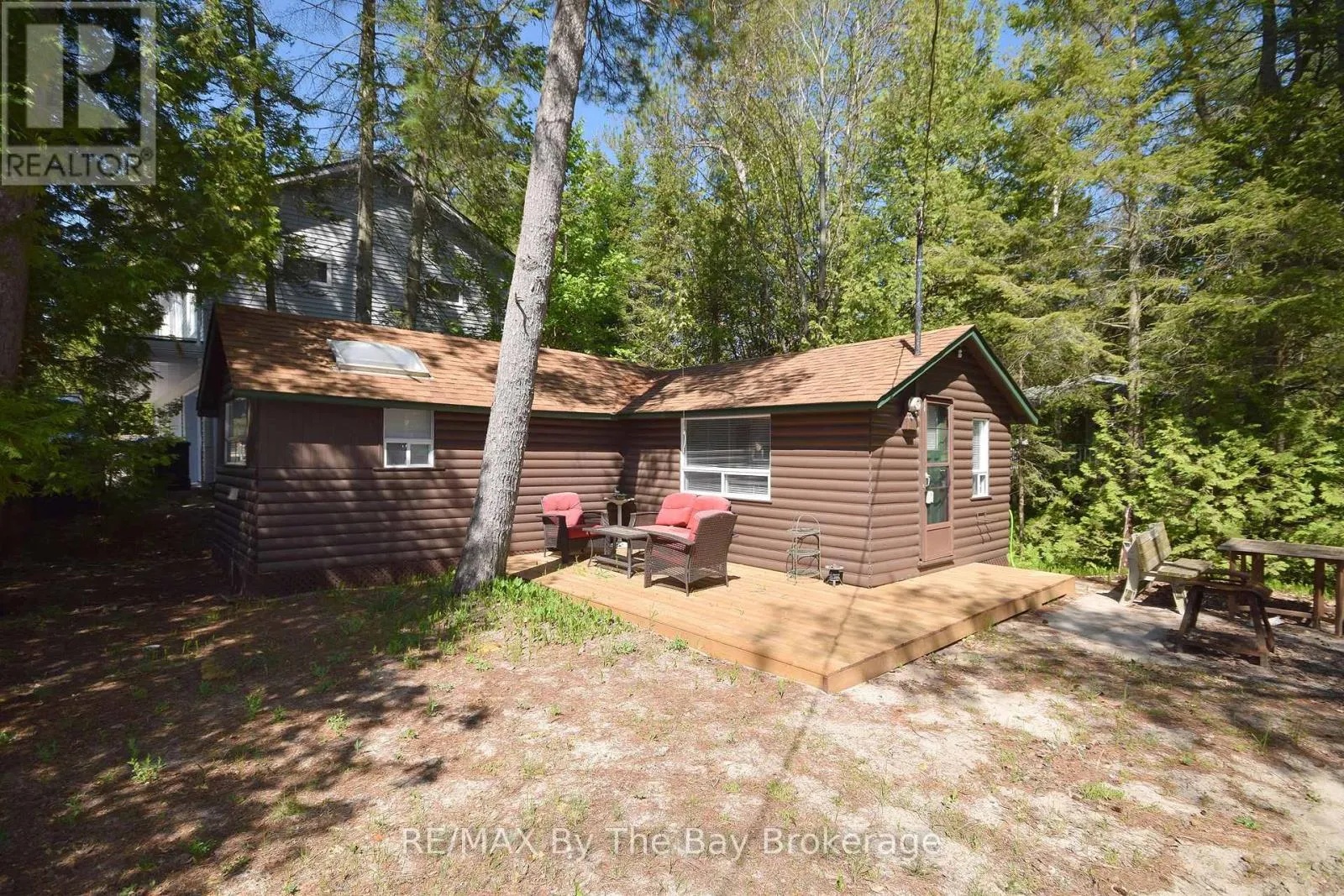 House for rent: 465 Bluewater Lane, Wasaga Beach, Ontario L9Z 2P4