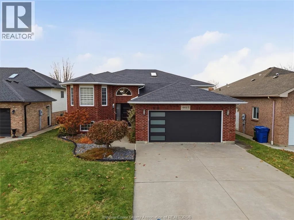 House for rent: 4665 Alpenrose Avenue, Windsor, Ontario N9G 2S5