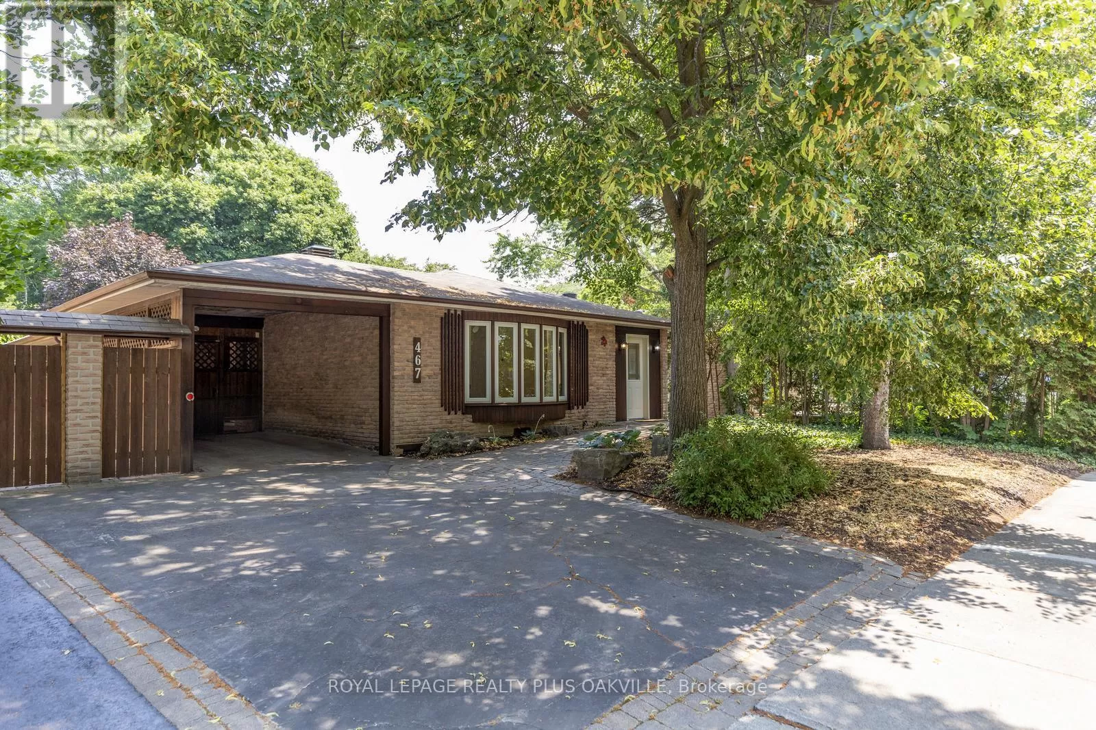 House for rent: 467 Anthony Drive, Oakville, Ontario L6J 2K6