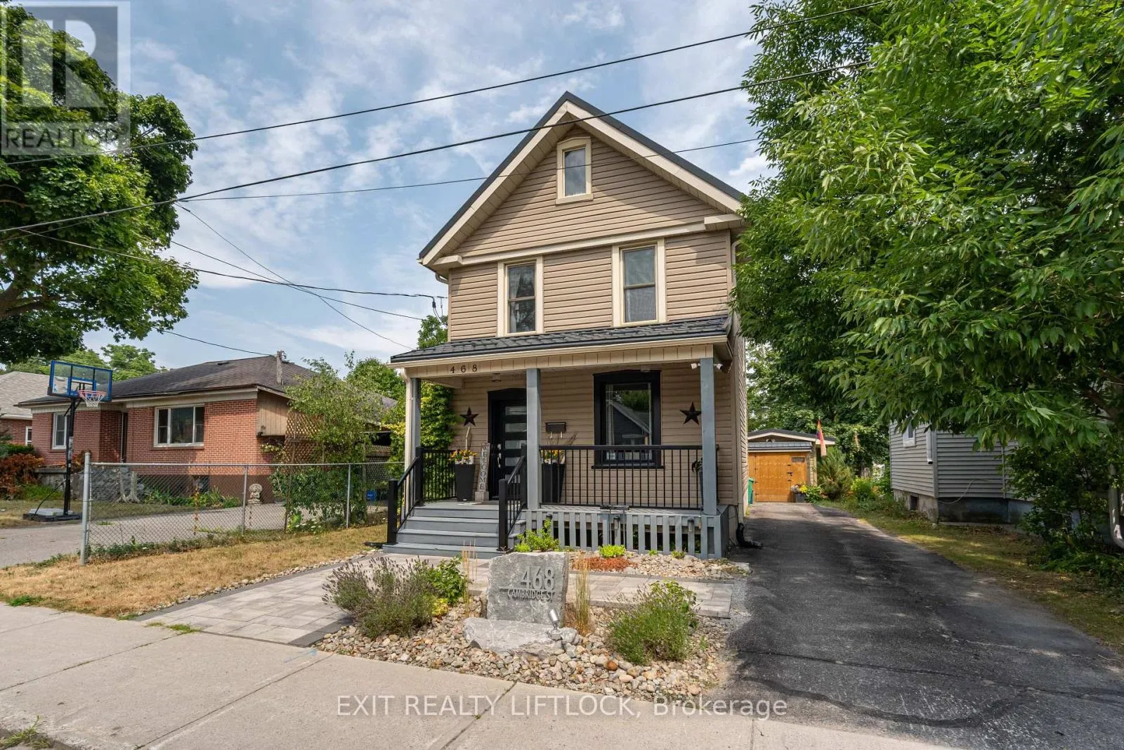 House for rent: 468 Cambridge Street, Peterborough, Ontario K9H 4T3